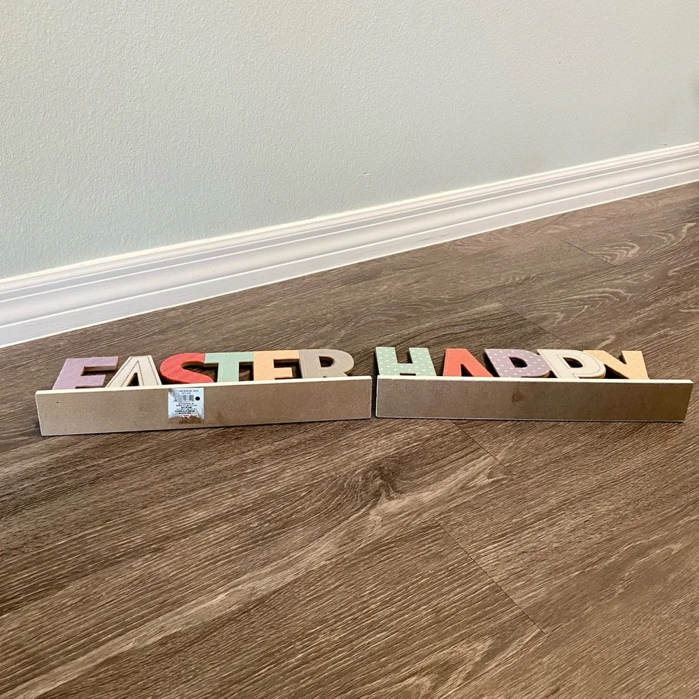 Happy Easter Wooden Sign w/felt pastel felt design - Picture 5 of 7